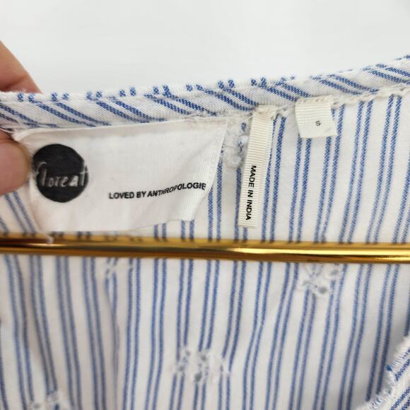 Floreat  By Anthropologie Blue Lightweight Romper Eyelet Embroidered Size Small - Picture 8 of 8